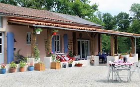 Astrofarm Bed & Breakfast Confolens  France